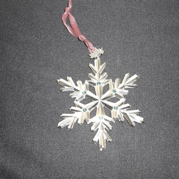 2012 Waterford Silver Snowflake Ornament - Picture 2 of 2